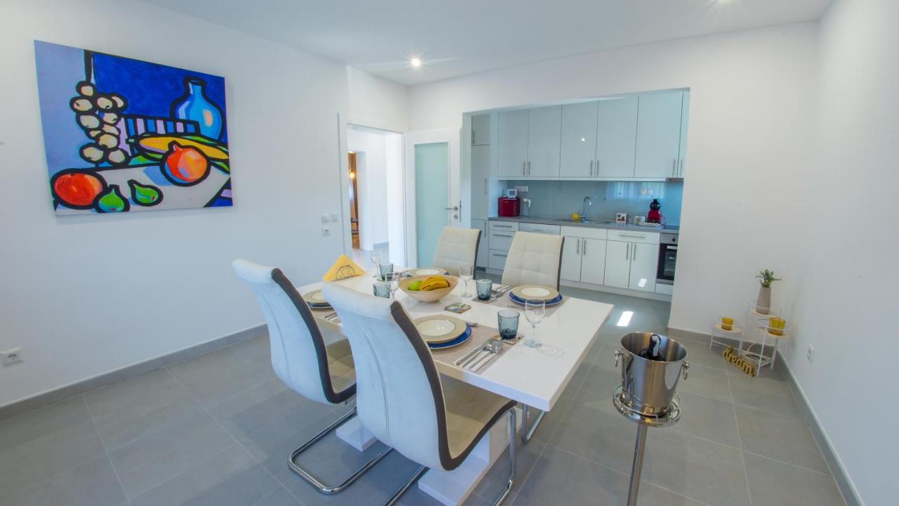Villa Carpe Diem - With Private Pool Μόσταρ Εξωτερικό φωτογραφία